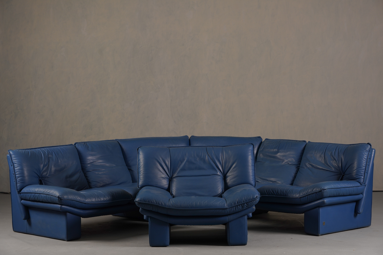 Nicoletti Salotti Post-Modern Leather Sofa, Italy 1980’s