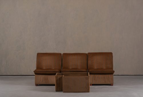 Vintage-modular-sofa-set-Italy-1970s-striped-fabric-three-pieces