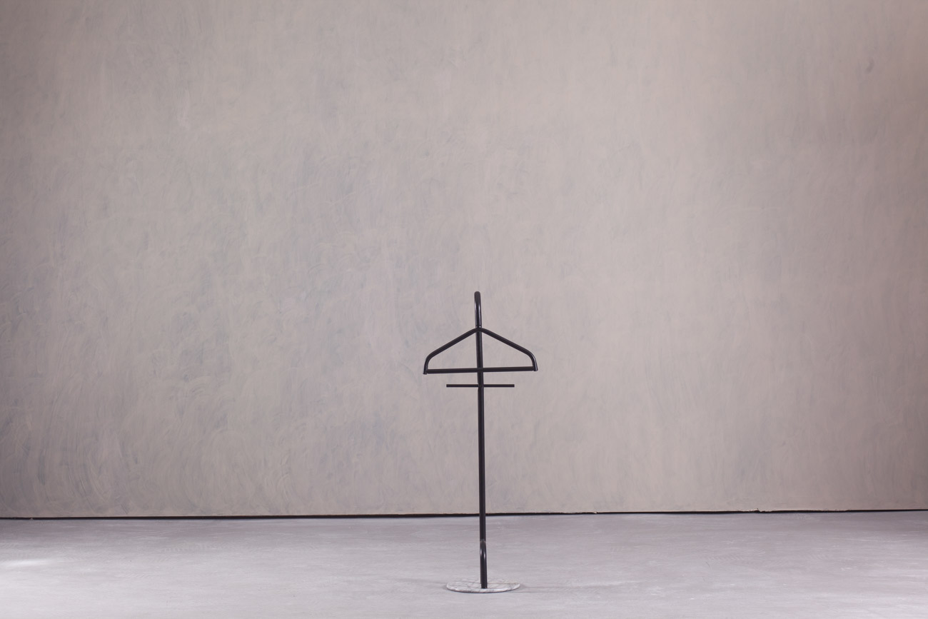 Vintage Dressboy with Marble Base and Black Tubular Metal, Italy, 1980’s